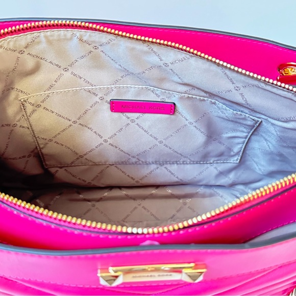 Michael Kors Whitney Medium Tote Shoulder Bag Qulited Stripe Electric Pink - Picture 14 of 16